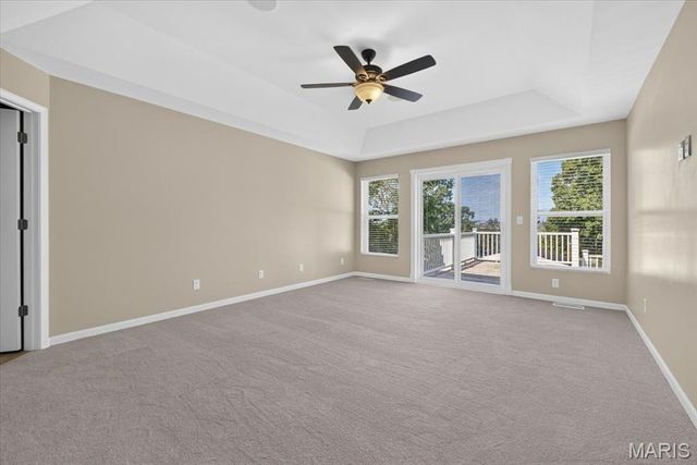 211 Shumate Avenue, Maryland Heights, MO 63043