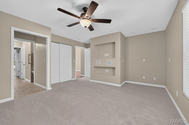 211 Shumate Avenue, Maryland Heights, MO 63043