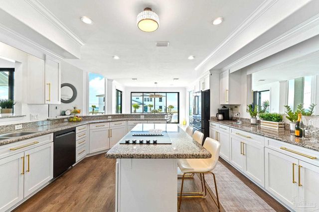 715 Ariola Dr, Pensacola Beach, FL 32561