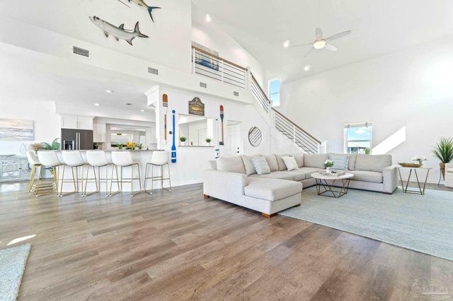 715 Ariola Dr, Pensacola Beach, FL 32561