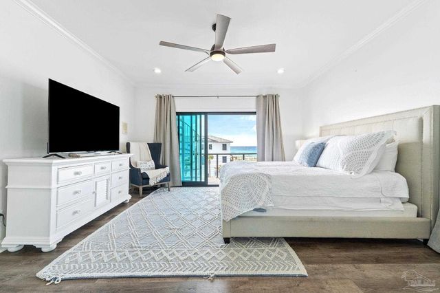 715 Ariola Dr, Pensacola Beach, FL 32561