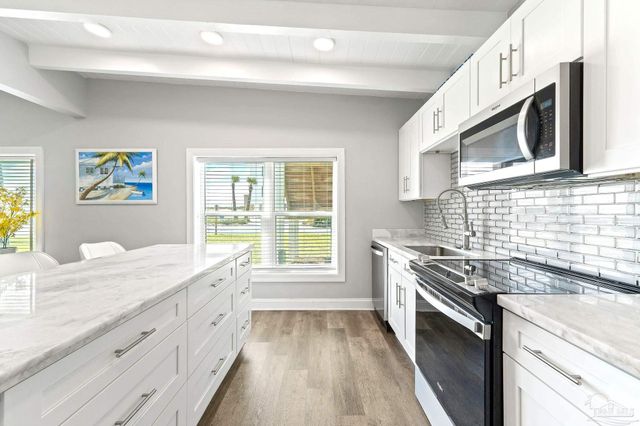 715 Ariola Dr, Pensacola Beach, FL 32561