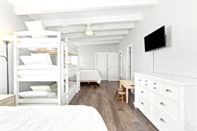 715 Ariola Dr, Pensacola Beach, FL 32561