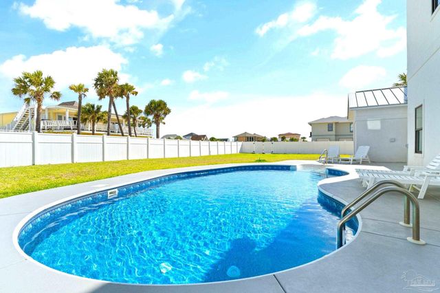 715 Ariola Dr, Pensacola Beach, FL 32561