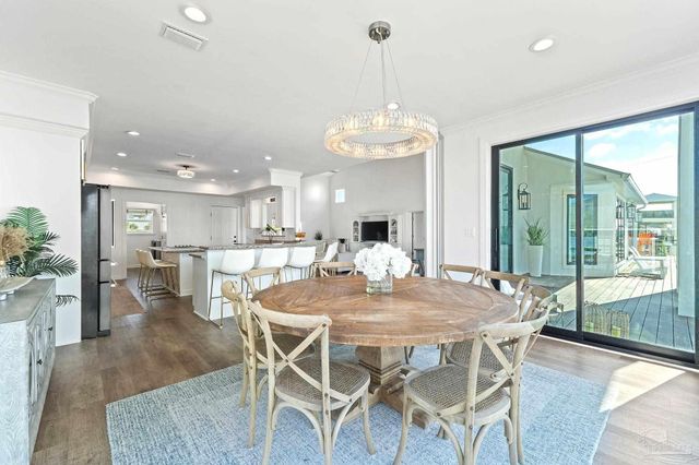 715 Ariola Dr, Pensacola Beach, FL 32561