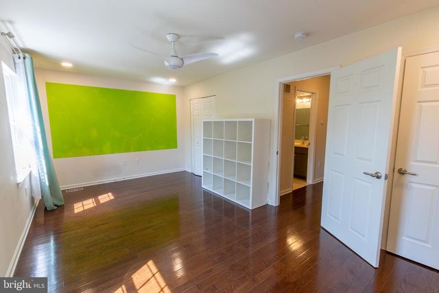 1025 FORD ST, Bridgeport, PA 19405