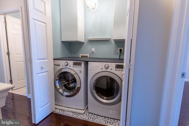 1025 FORD ST, Bridgeport, PA 19405