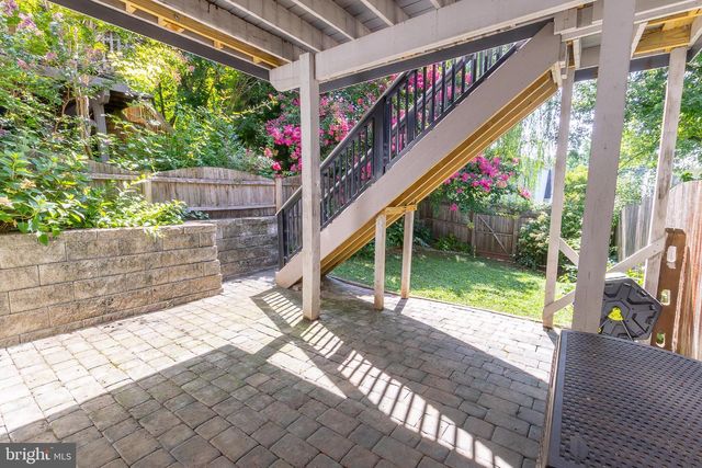 1025 FORD ST, Bridgeport, PA 19405