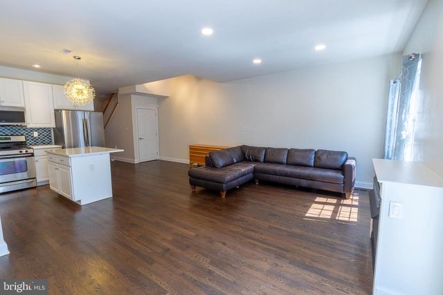 1025 FORD ST, Bridgeport, PA 19405