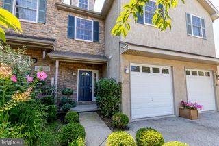 1025 FORD ST, Bridgeport, PA 19405