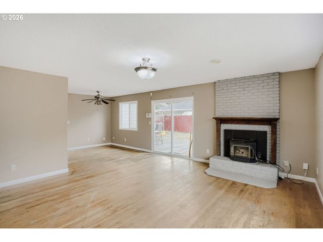 630 Se 134TH Ave, Portland, OR 97233