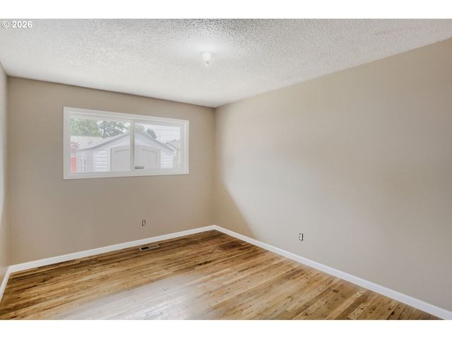 630 Se 134TH Ave, Portland, OR 97233