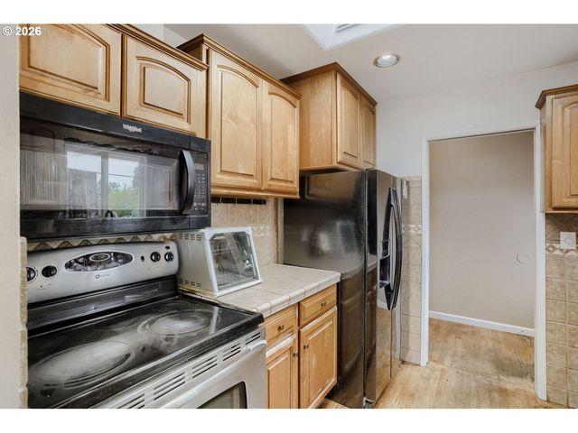 630 Se 134TH Ave, Portland, OR 97233