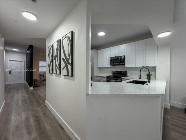 10750 NW 66th Street 504, Doral, FL 33178