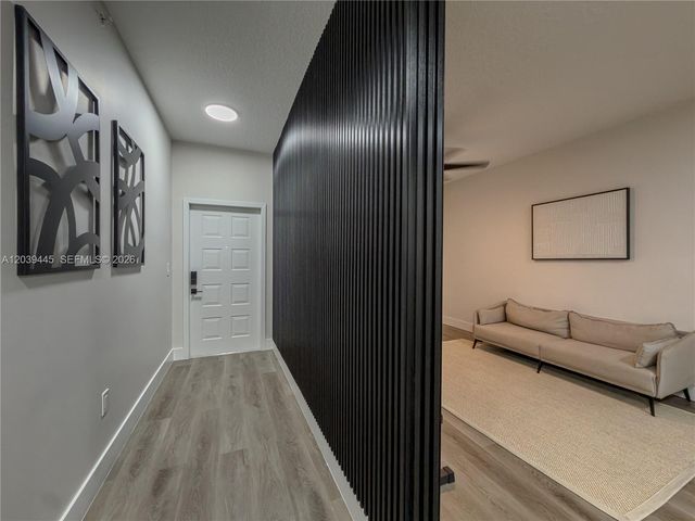 10750 NW 66th Street 504, Doral, FL 33178