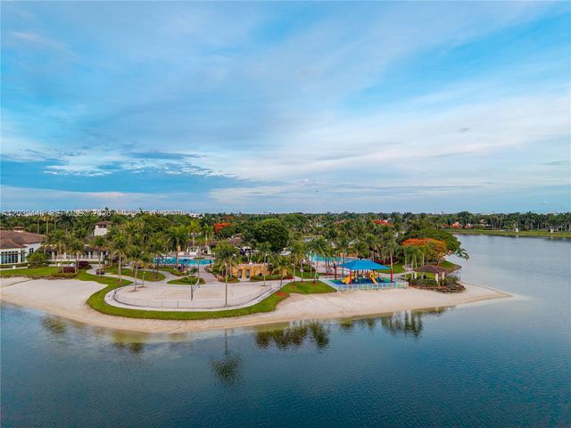 10750 NW 66th Street 504, Doral, FL 33178