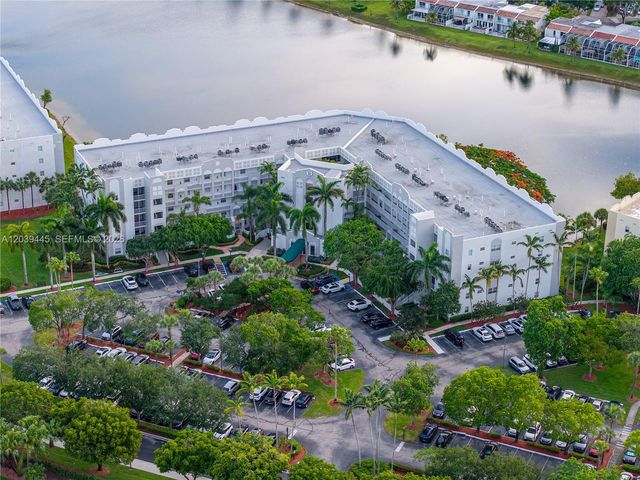 10750 NW 66th Street 504, Doral, FL 33178