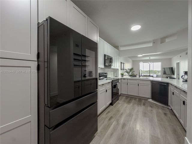 10750 NW 66th Street 504, Doral, FL 33178