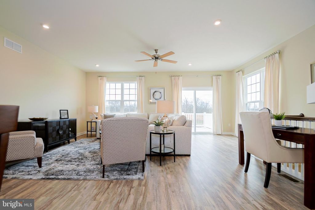 Image 12 of property listing at 199 CASE RD, Townsend, DE 19734
