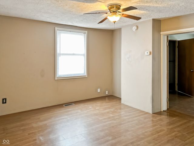 276 N Mulberry Street, Martinsville, IN 46151