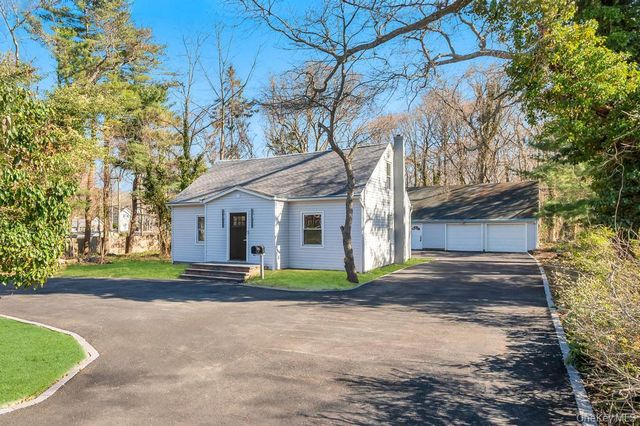 624 Townline Road, Hauppauge, NY 11788
