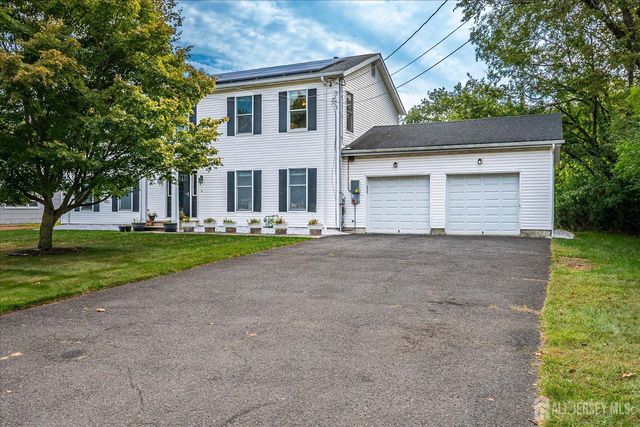 154 Dutton Street, Franklin Twsp, NJ 08873