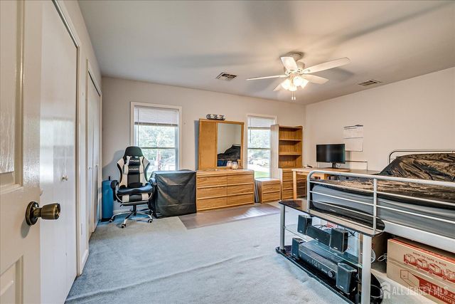 154 Dutton Street, Franklin Twsp, NJ 08873