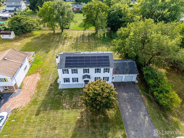 154 Dutton Street, Franklin Twsp, NJ 08873