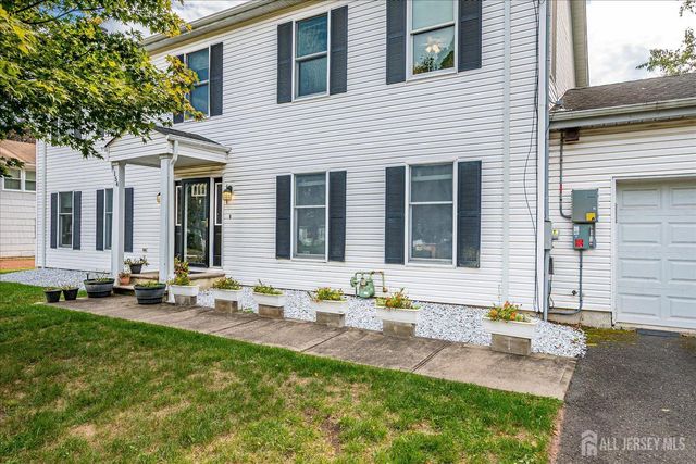 154 Dutton Street, Franklin Twsp, NJ 08873