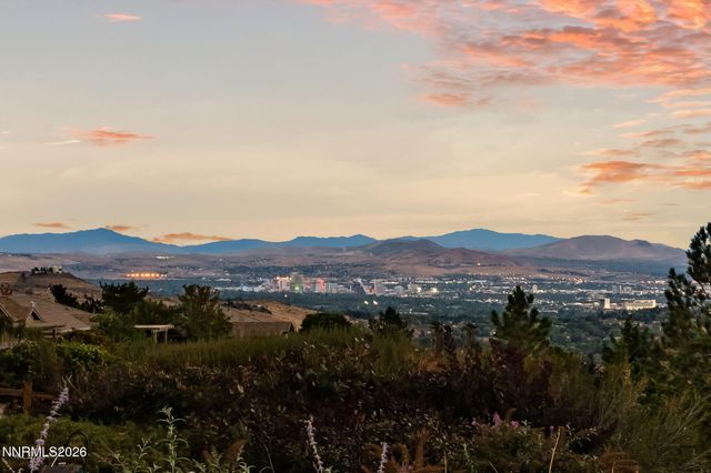 572 Echo Ridge Court, Reno, NV 89511