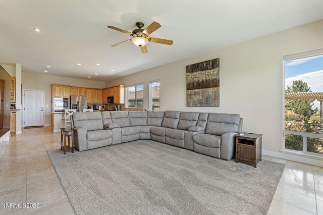 572 Echo Ridge Court, Reno, NV 89511