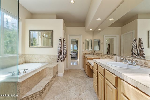 572 Echo Ridge Court, Reno, NV 89511