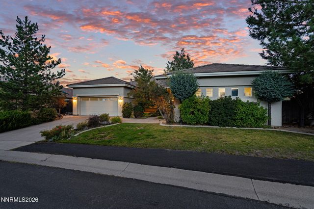 572 Echo Ridge Court, Reno, NV 89511