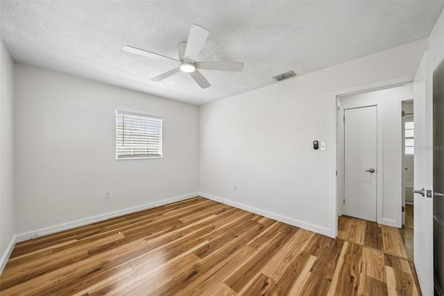 784 87TH AVENUE N, St Petersburg, FL 33702