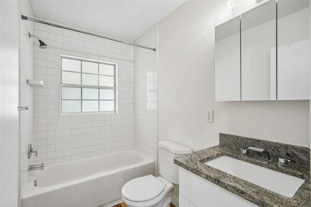 784 87TH AVENUE N, St Petersburg, FL 33702