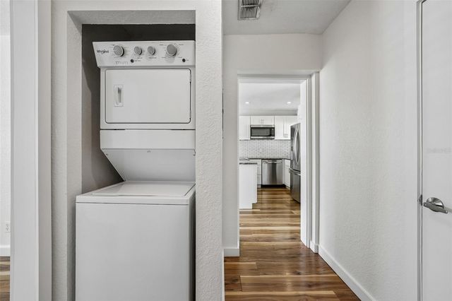 784 87TH AVENUE N, St Petersburg, FL 33702