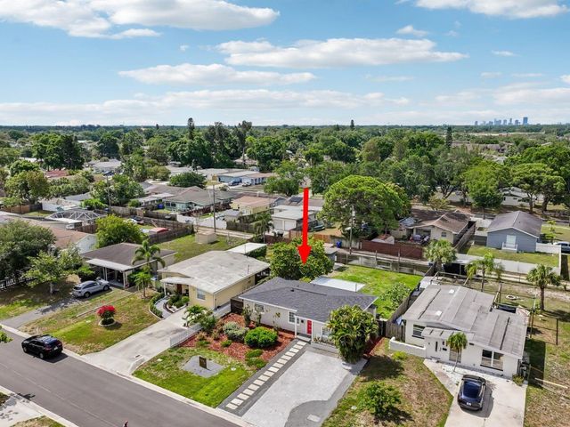 784 87TH AVENUE N, St Petersburg, FL 33702