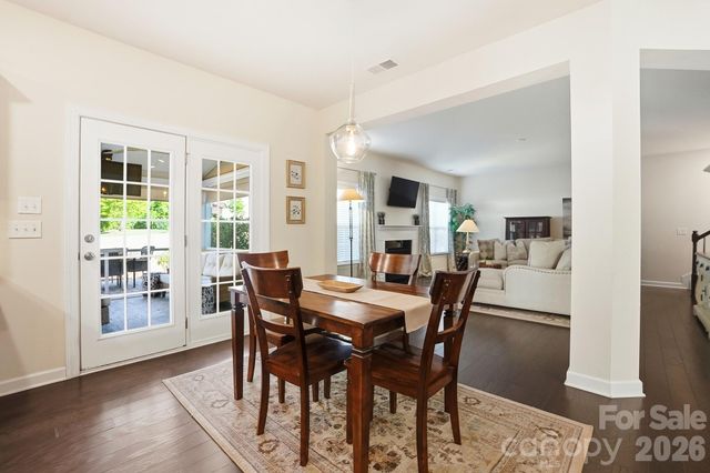 1989 Topaz Plaza, Davidson, NC 28036