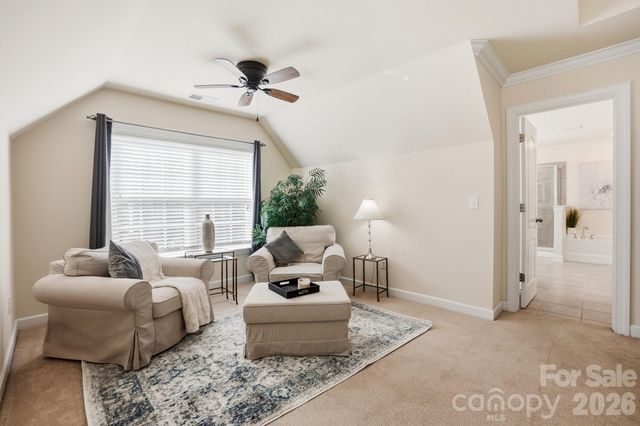 1989 Topaz Plaza, Davidson, NC 28036