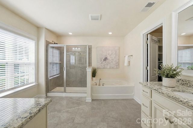 1989 Topaz Plaza, Davidson, NC 28036