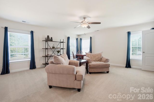 1989 Topaz Plaza, Davidson, NC 28036