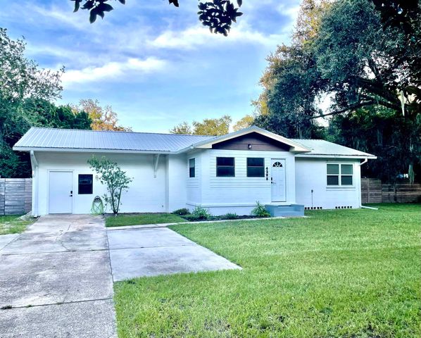 4208 Vermont Blvd, Elkton, FL 32033