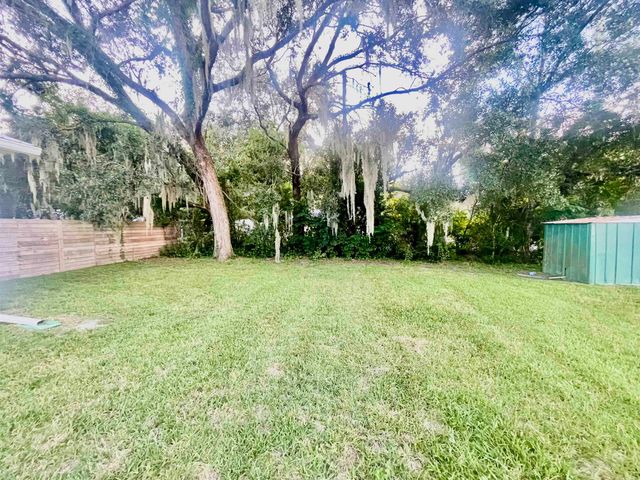 4208 Vermont Blvd, Elkton, FL 32033