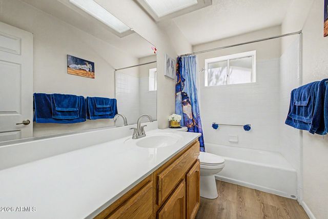 8320 E NEVILLE Avenue, Mesa, AZ 85209