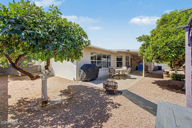 8320 E NEVILLE Avenue, Mesa, AZ 85209