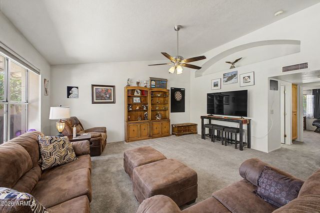 8320 E NEVILLE Avenue, Mesa, AZ 85209