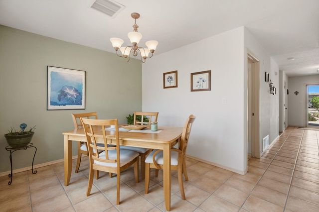 2405 Flagstone Road NE, Rio Rancho, NM 87124
