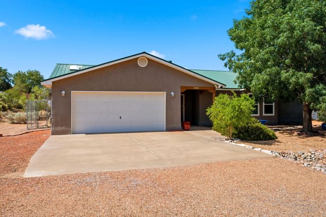 2405 Flagstone Road NE, Rio Rancho, NM 87124