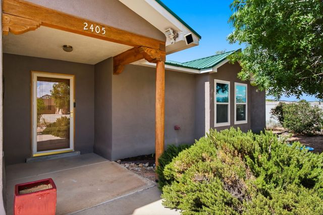 2405 Flagstone Road NE, Rio Rancho, NM 87124