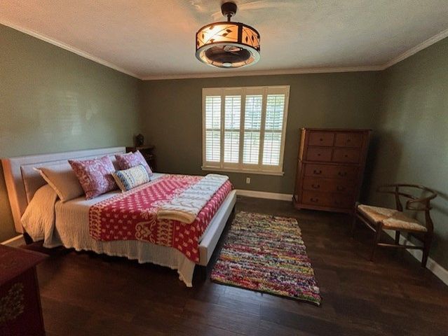 1014 Post Oak Dr, Dickson, TN 37055